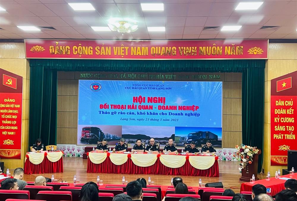 Hải Quan Lạng Sơn: Đối thoại Hải quan - Doanh nghiệp tháo gỡ khó khăn